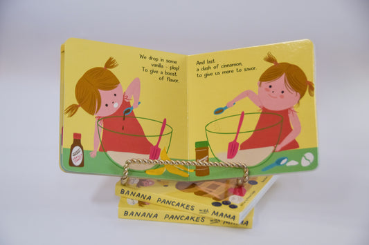 Banana Pancakes with Mama Book