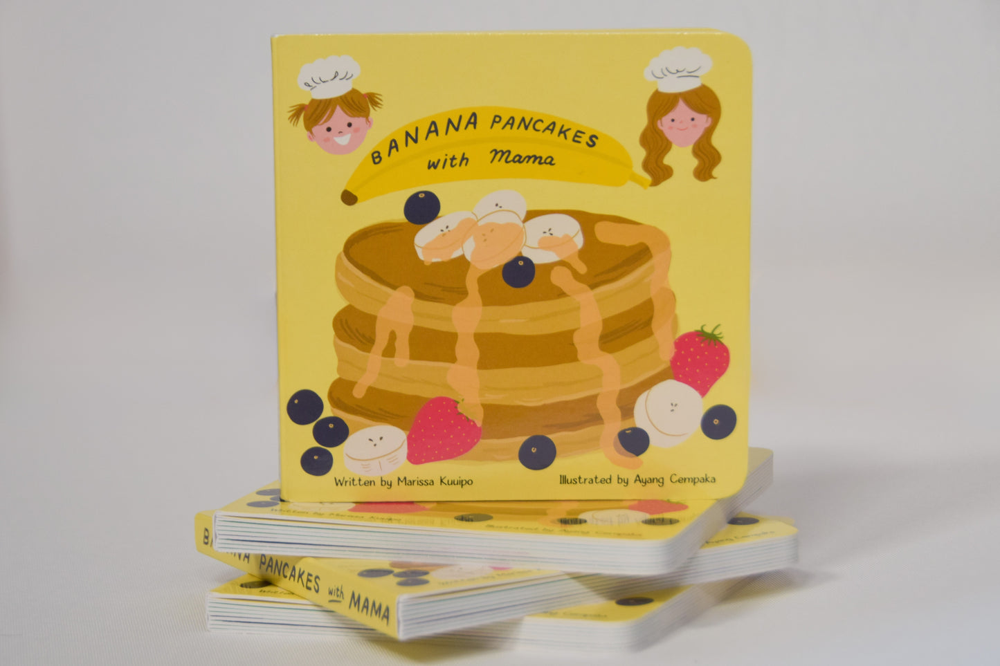 Banana Pancakes with Mama Book
